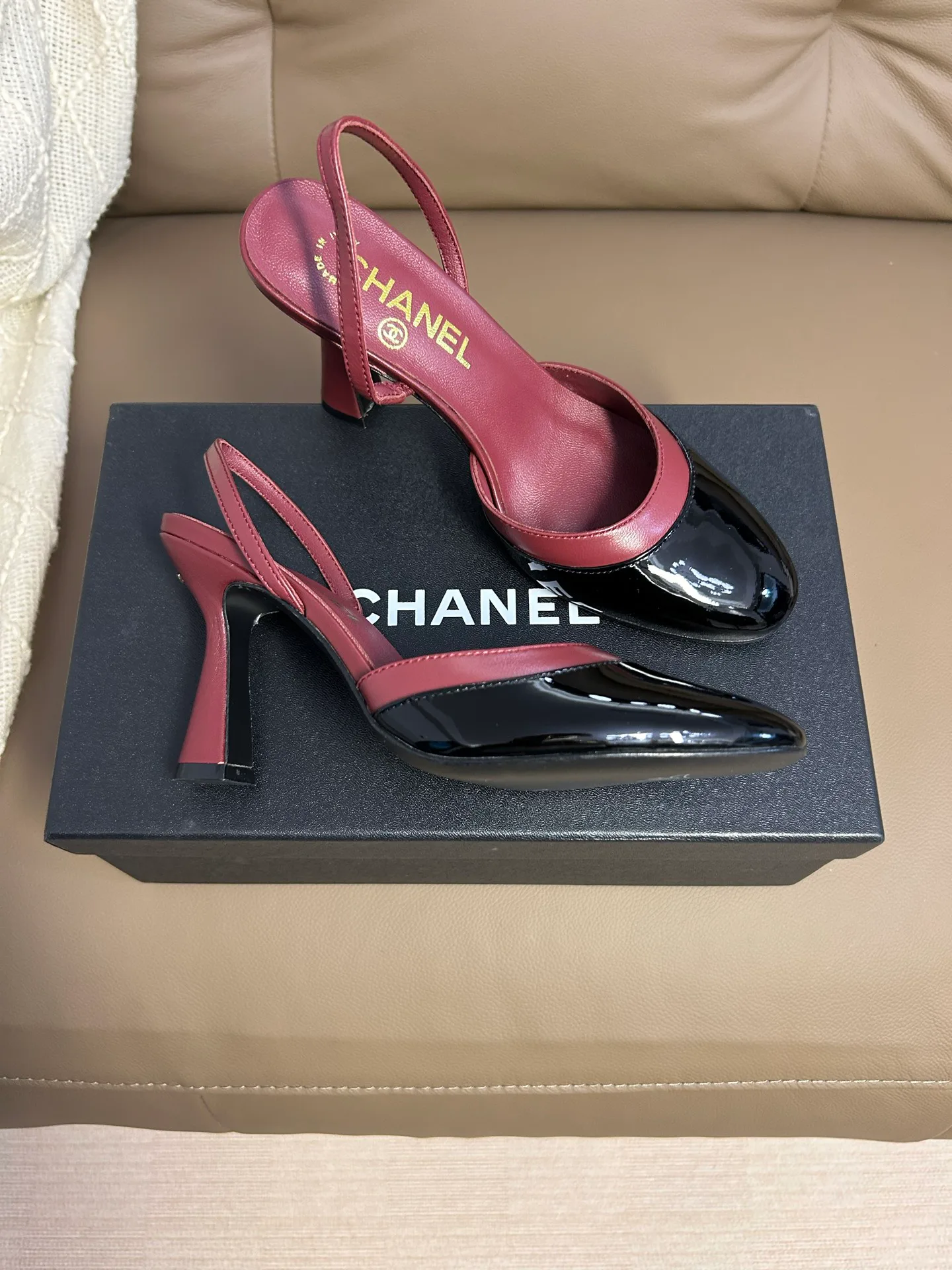 Туфли Женские Chanel 17510593