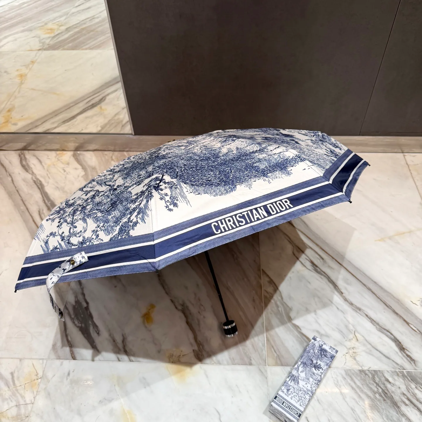 Зонты Christian Dior 11854960