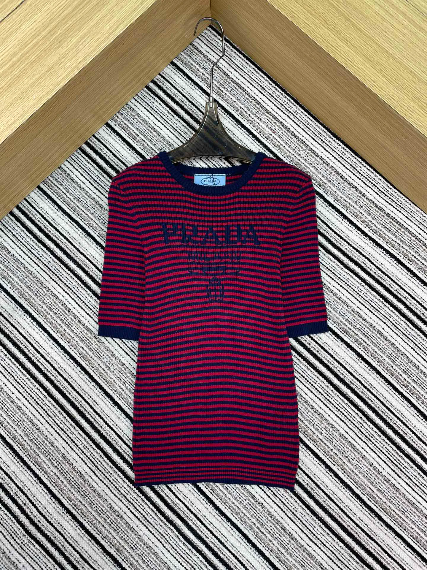 Джемперы И Свитеры Женские Prada 1716144