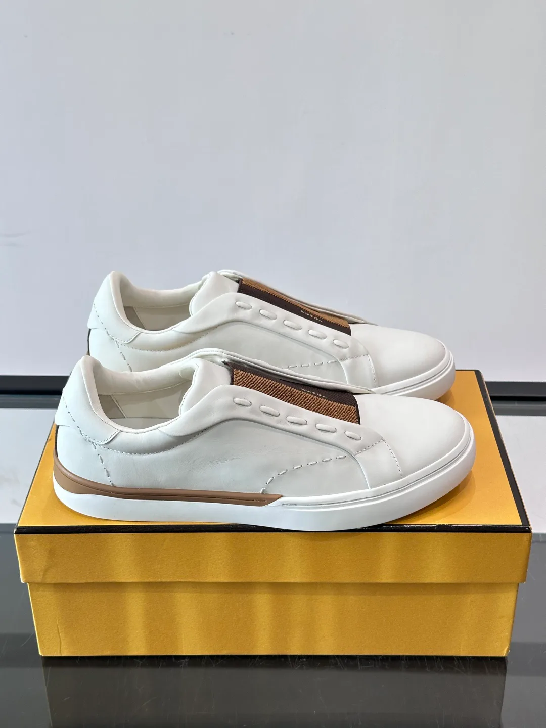 Кроссовки Мужские Fendi 17466857
