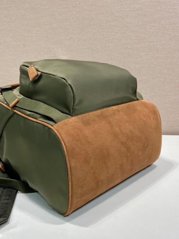 Рюкзаки Женские Prada 18362291