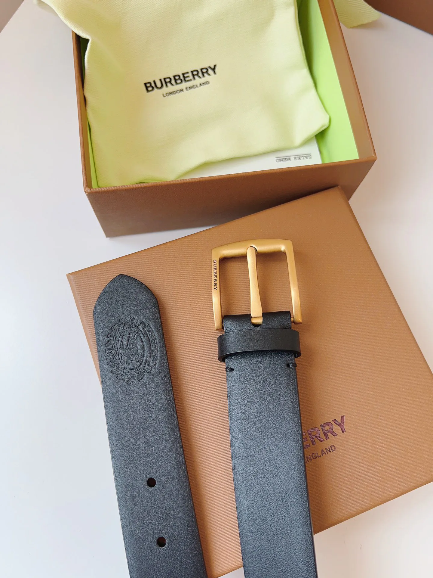 Ремни Burberry 11648714