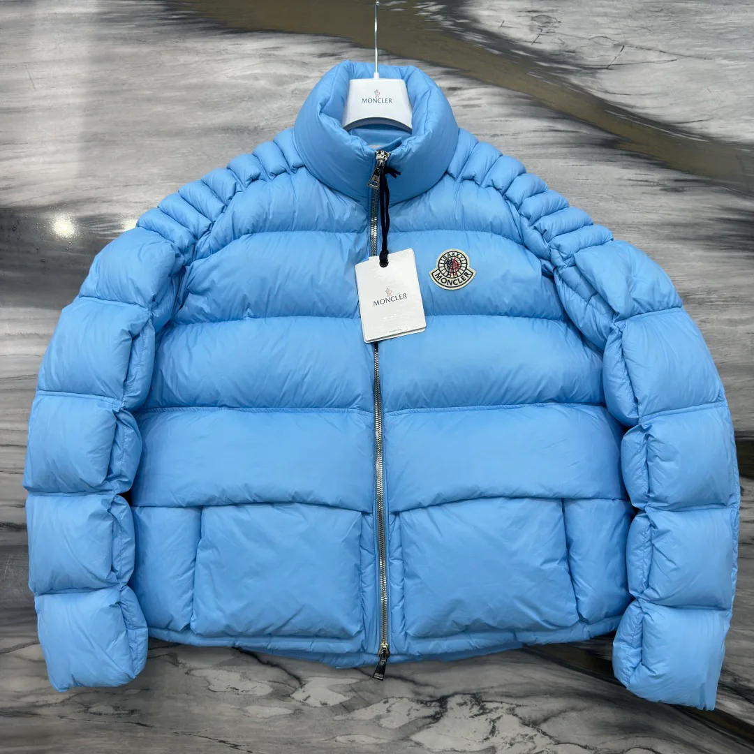 Куртки И Пуховики Мужские Moncler 384014