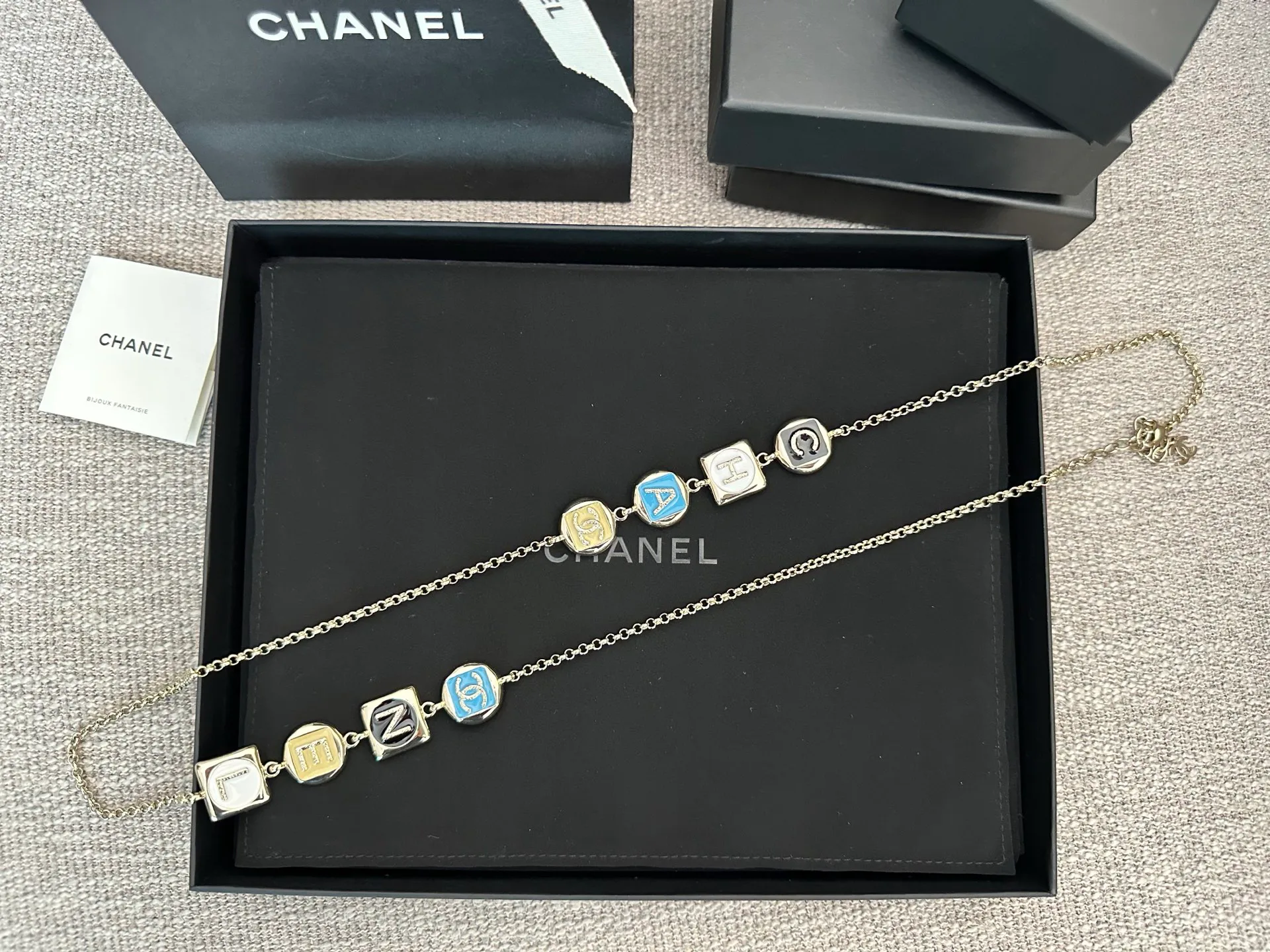 Бижутерия Chanel 11156004