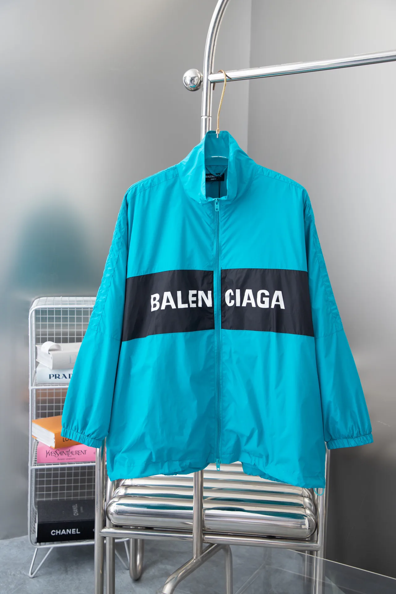 Куртки Женские Balenciaga Куртки Женские Balenciaga