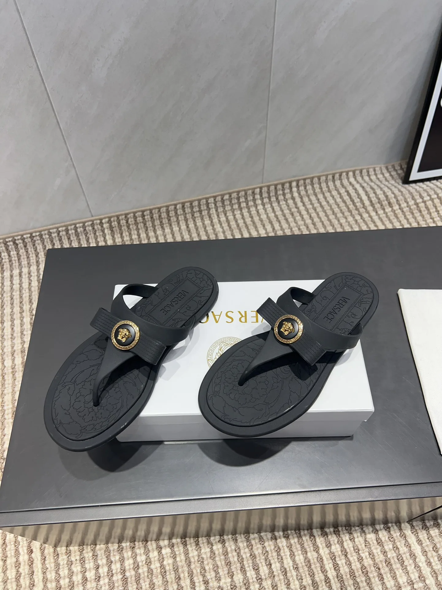 Шлепанцы Женские Versace 9956195