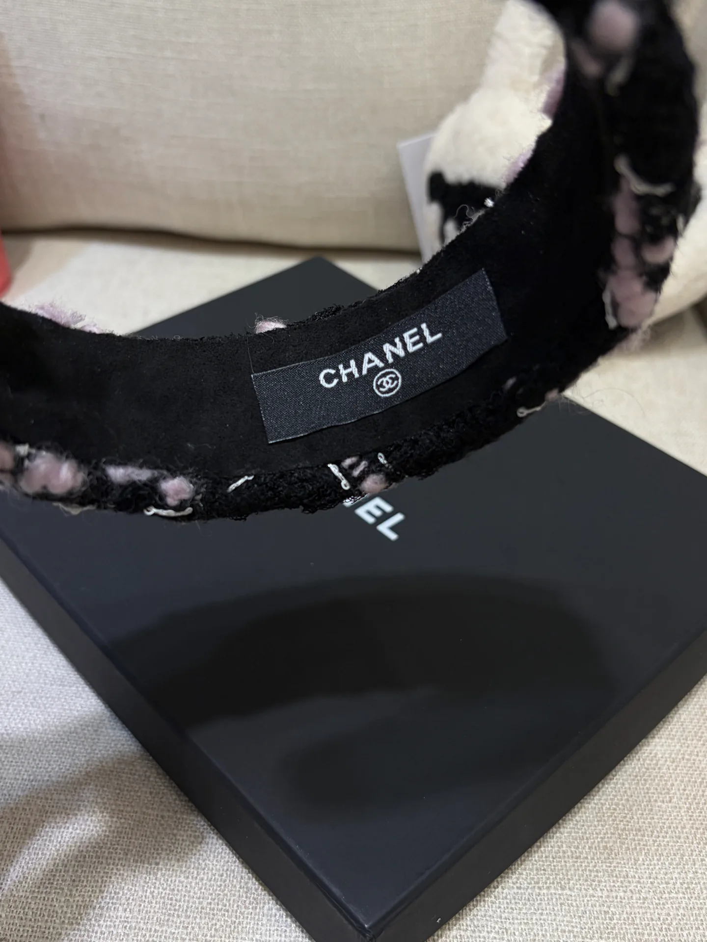 Головные Уборы Chanel 3932077