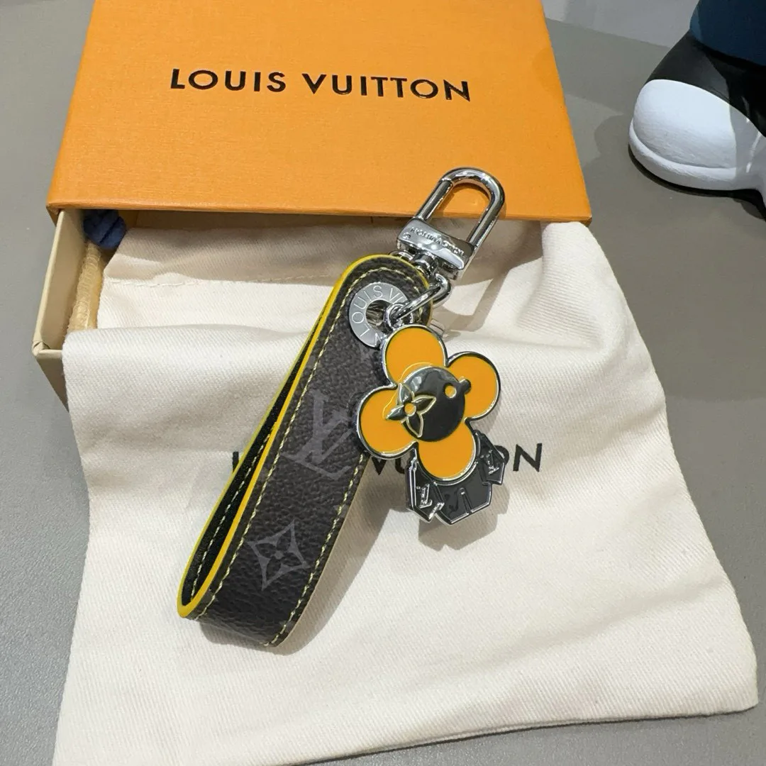 Ключницы Louis Vuitton 822793