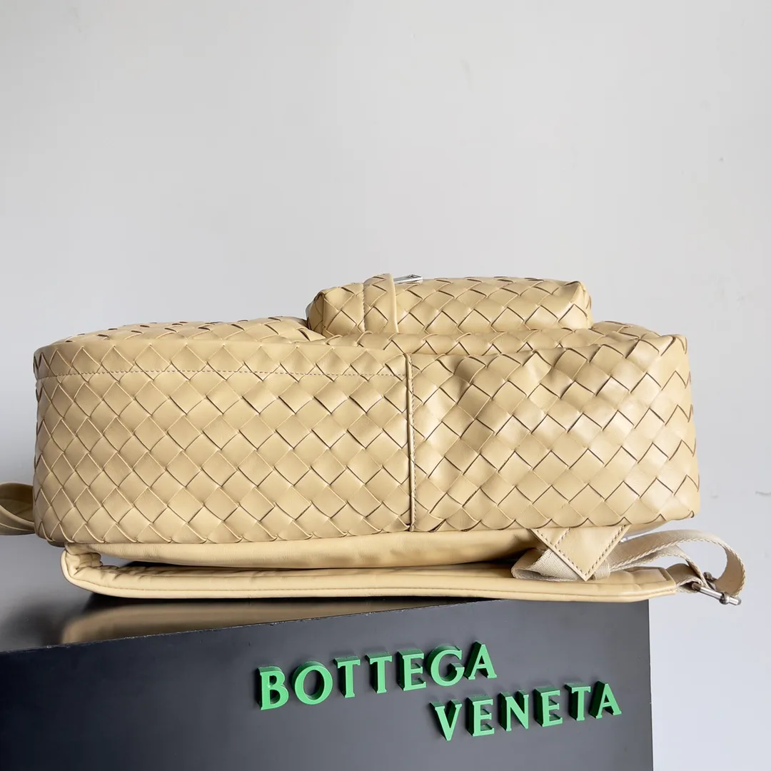 Рюкзаки Женские Bottega Veneta 18936079