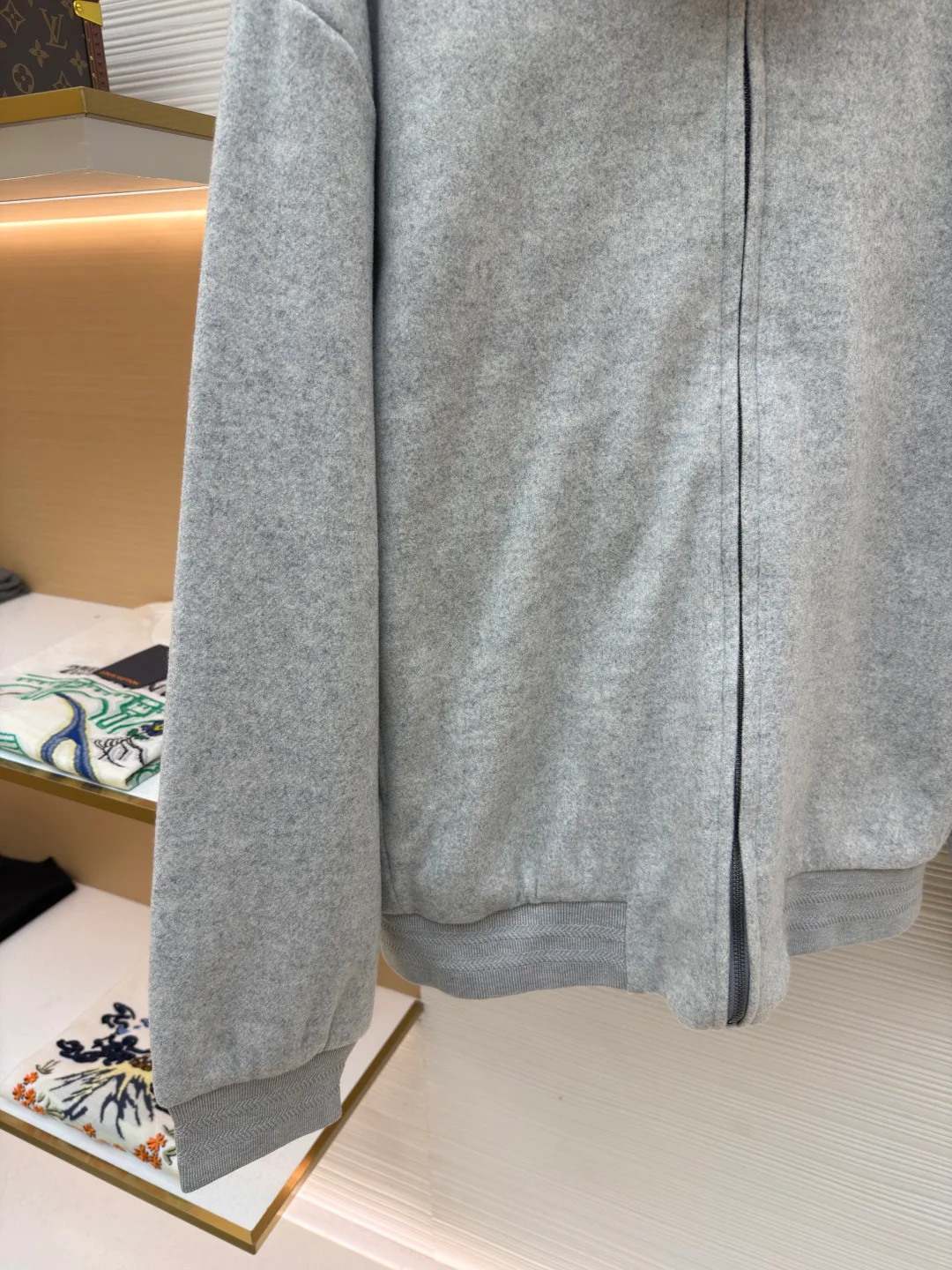 Куртки И Пуховики Мужские Louis Vuitton 6839542