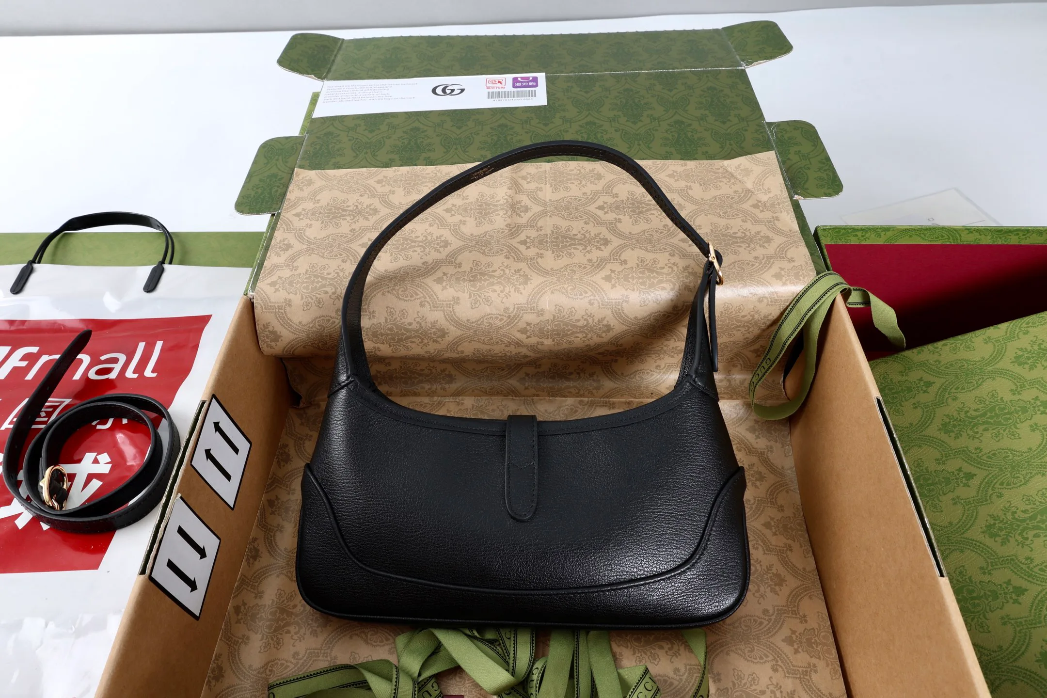 Классические Сумки Женские Gucci 11508423