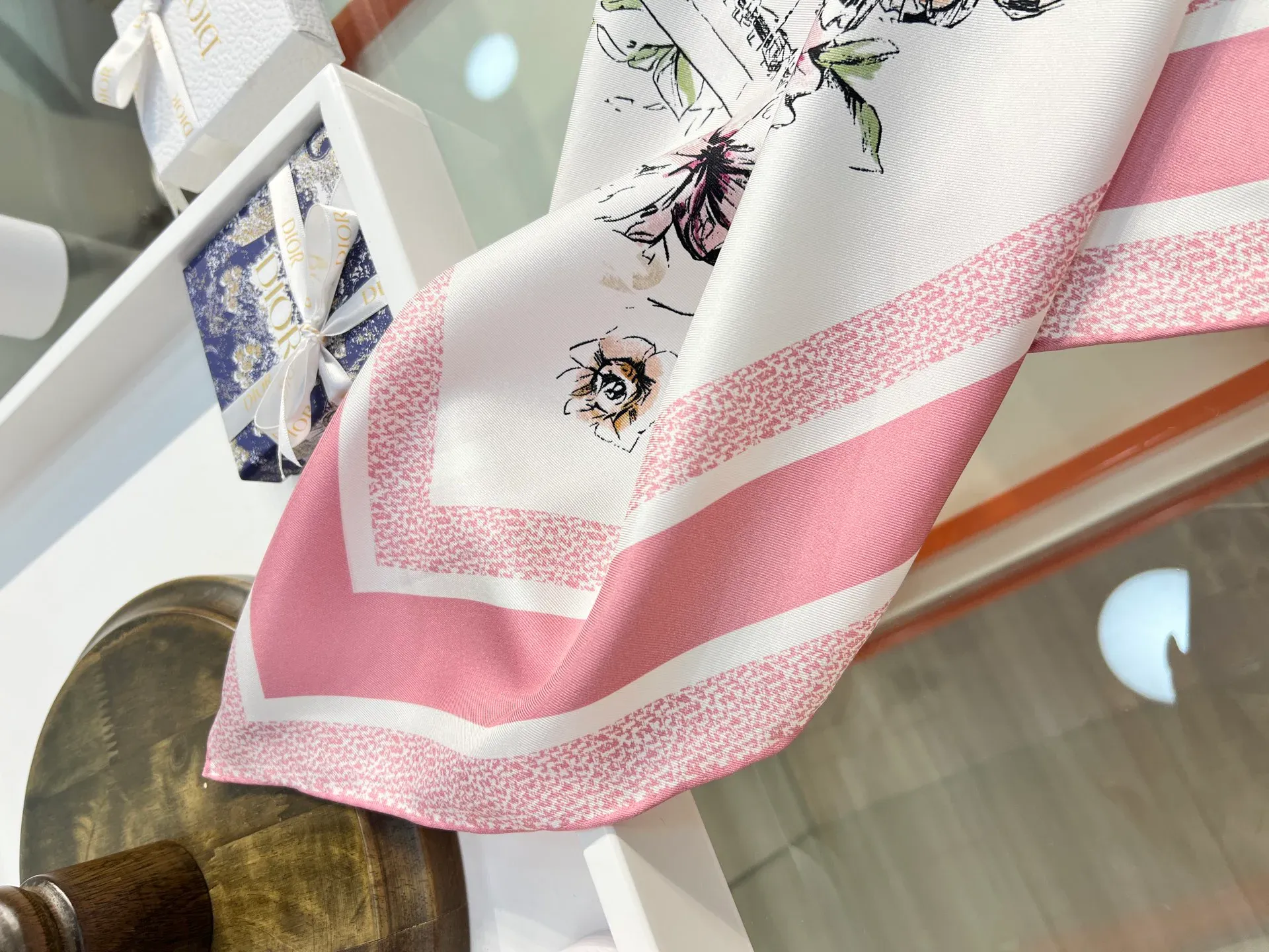 Шарфы Christian Dior 523818