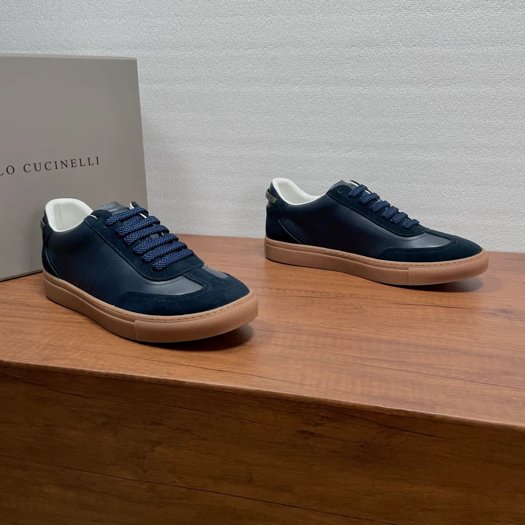 Кроссовки Женские Brunello Cucinelli 18626563