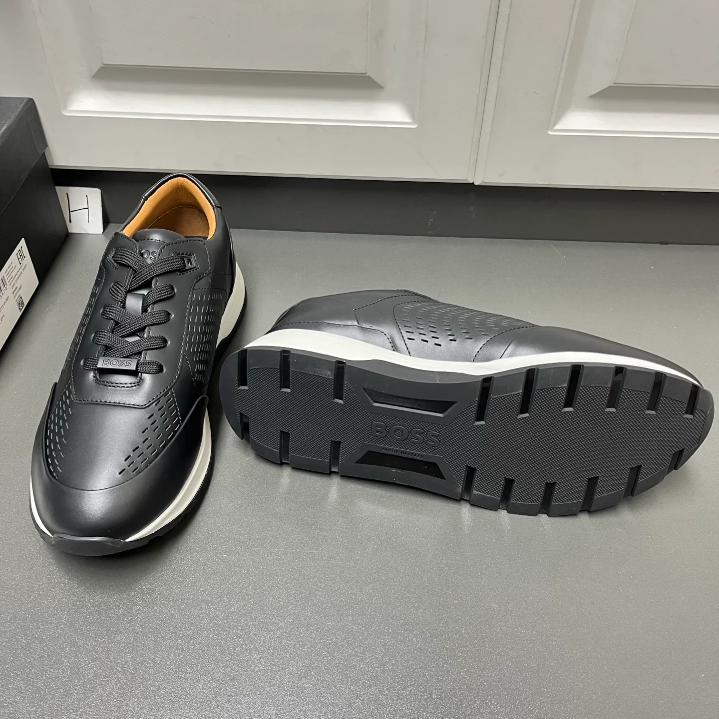 Кроссовки Мужские Hugo Boss 519209