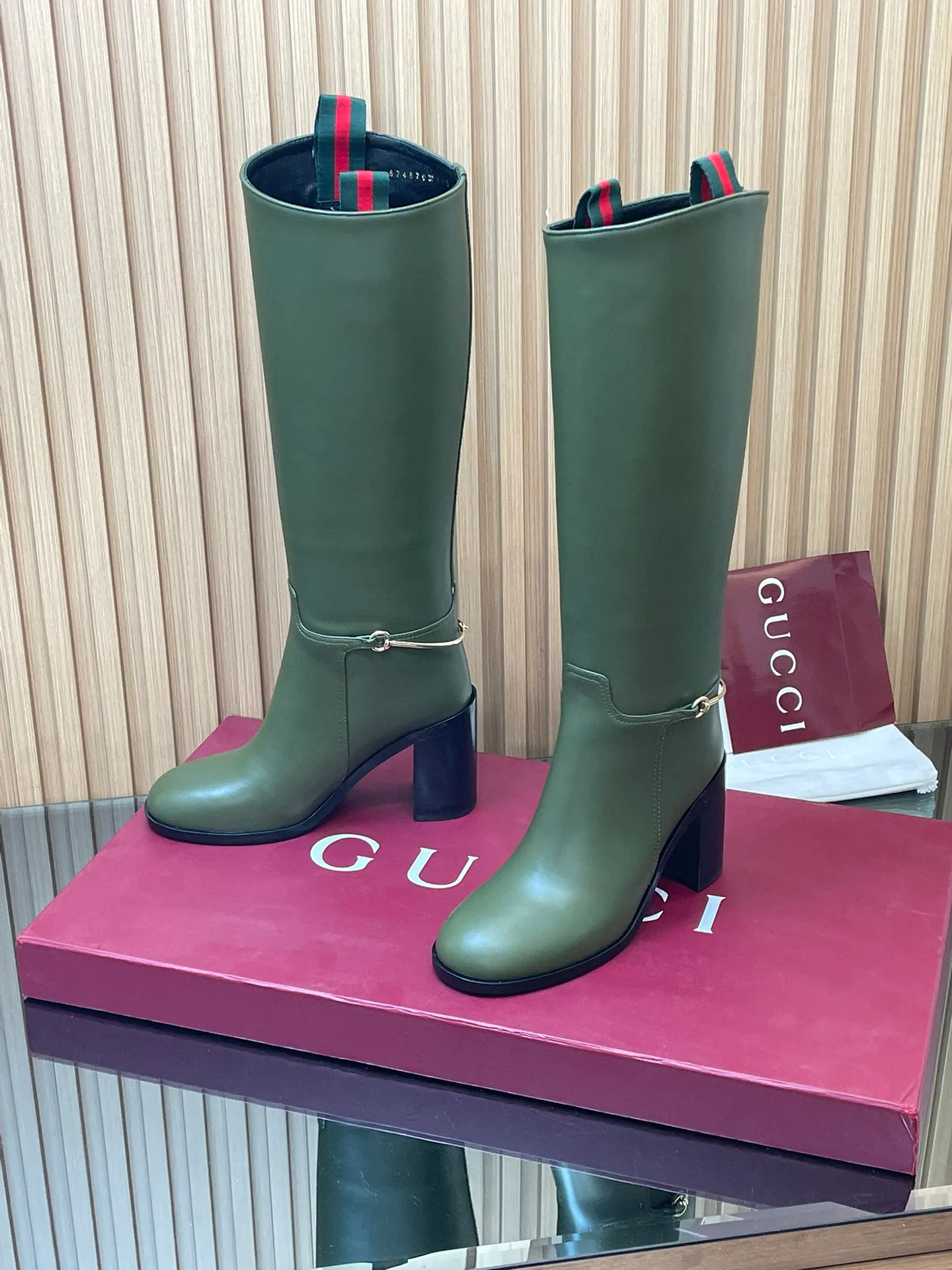 Сапоги Женские Gucci 875893