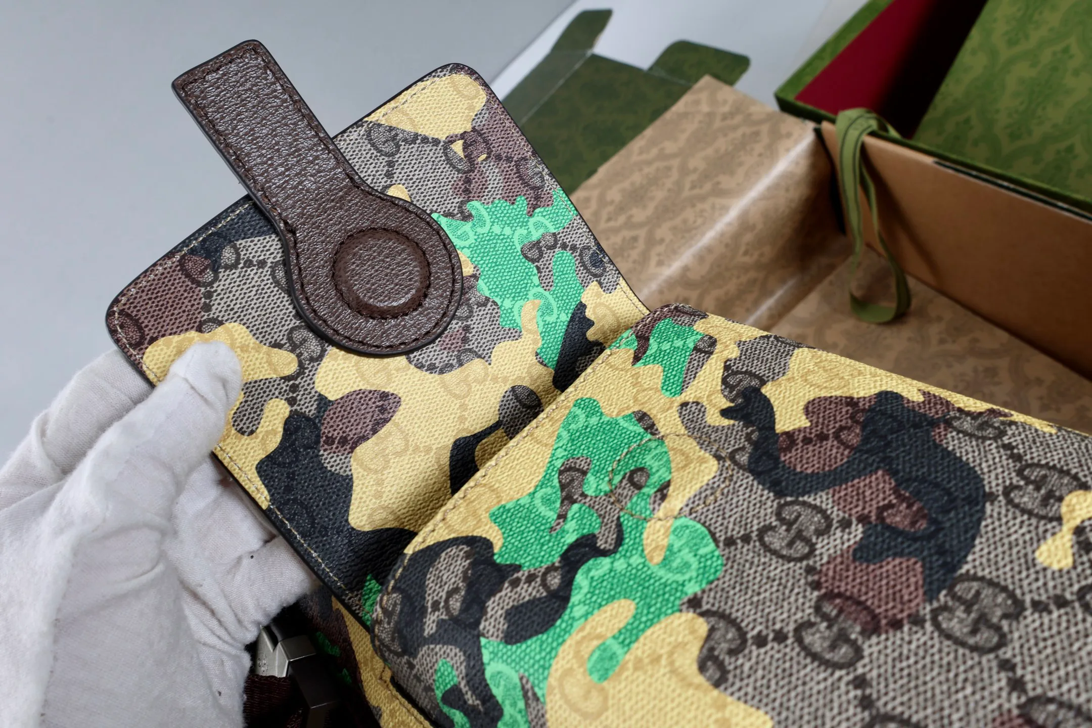 Рюкзаки Женские Gucci 691402