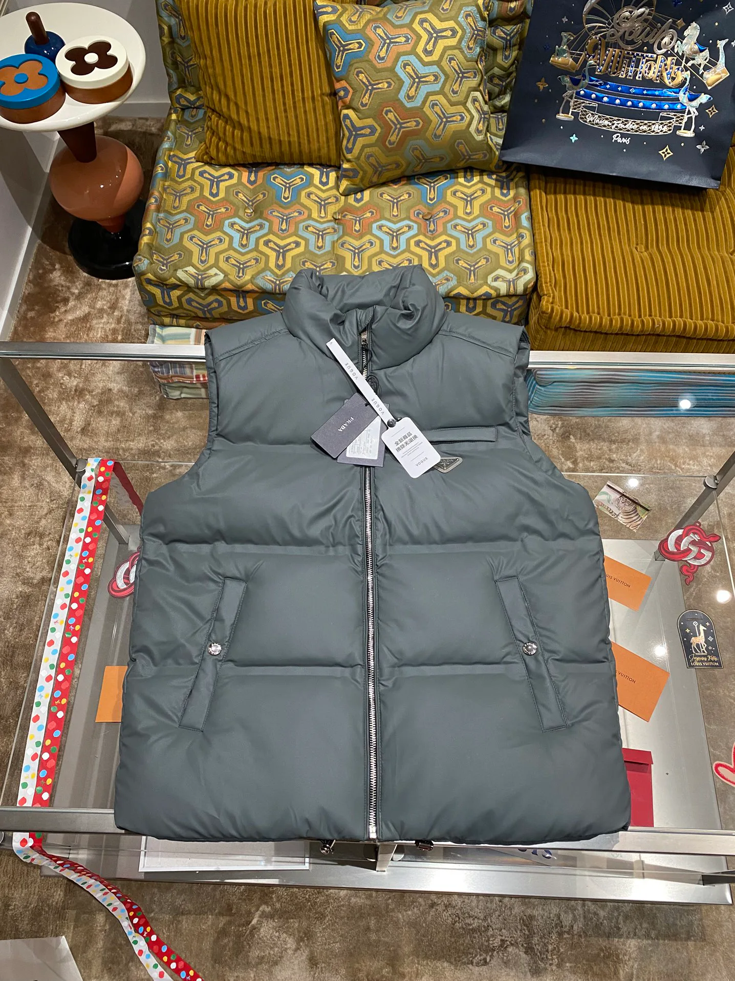 Жилеты Мужские Prada 608693