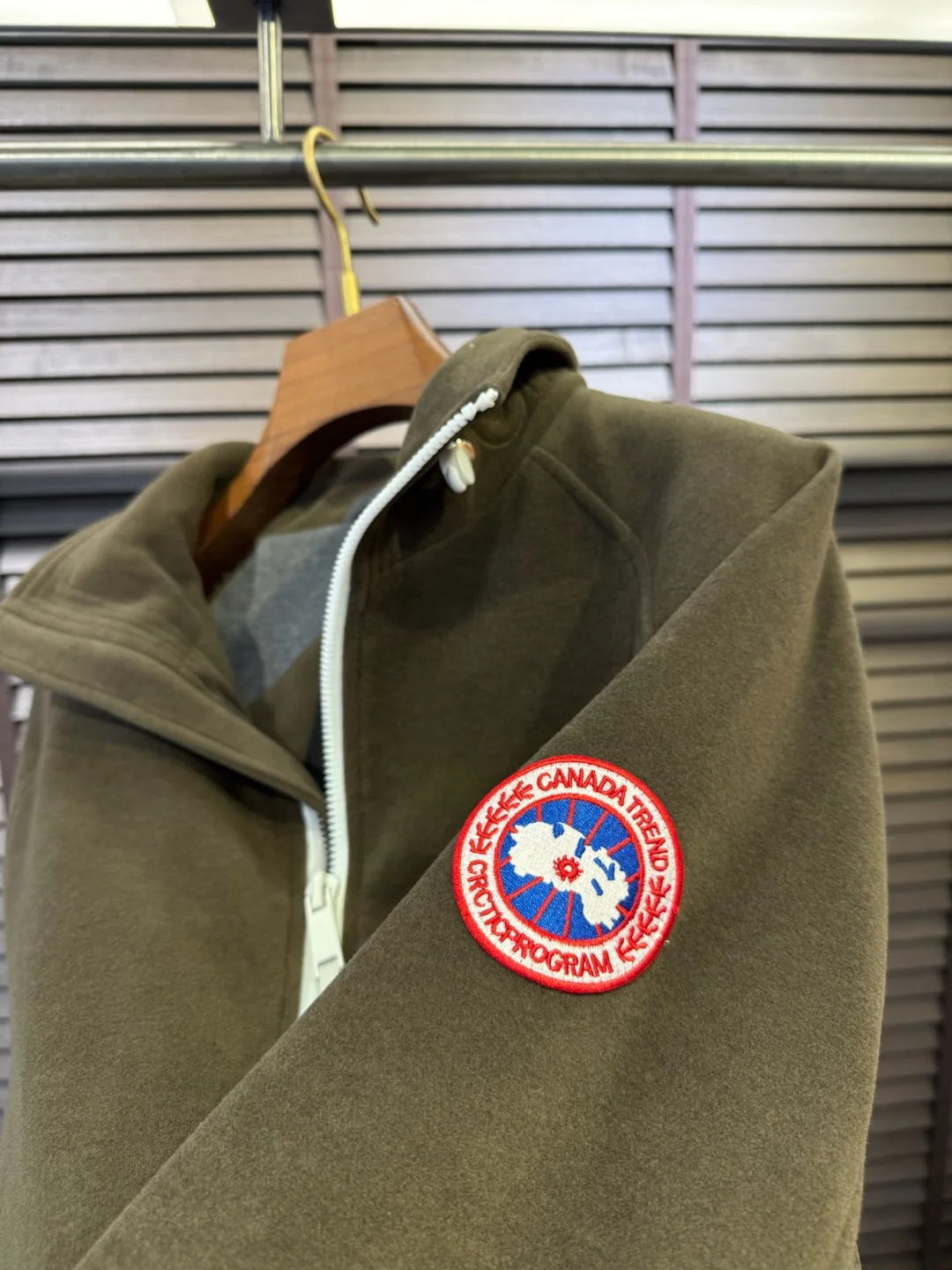 Куртки И Пуховики Мужские Canada Goose 1742733