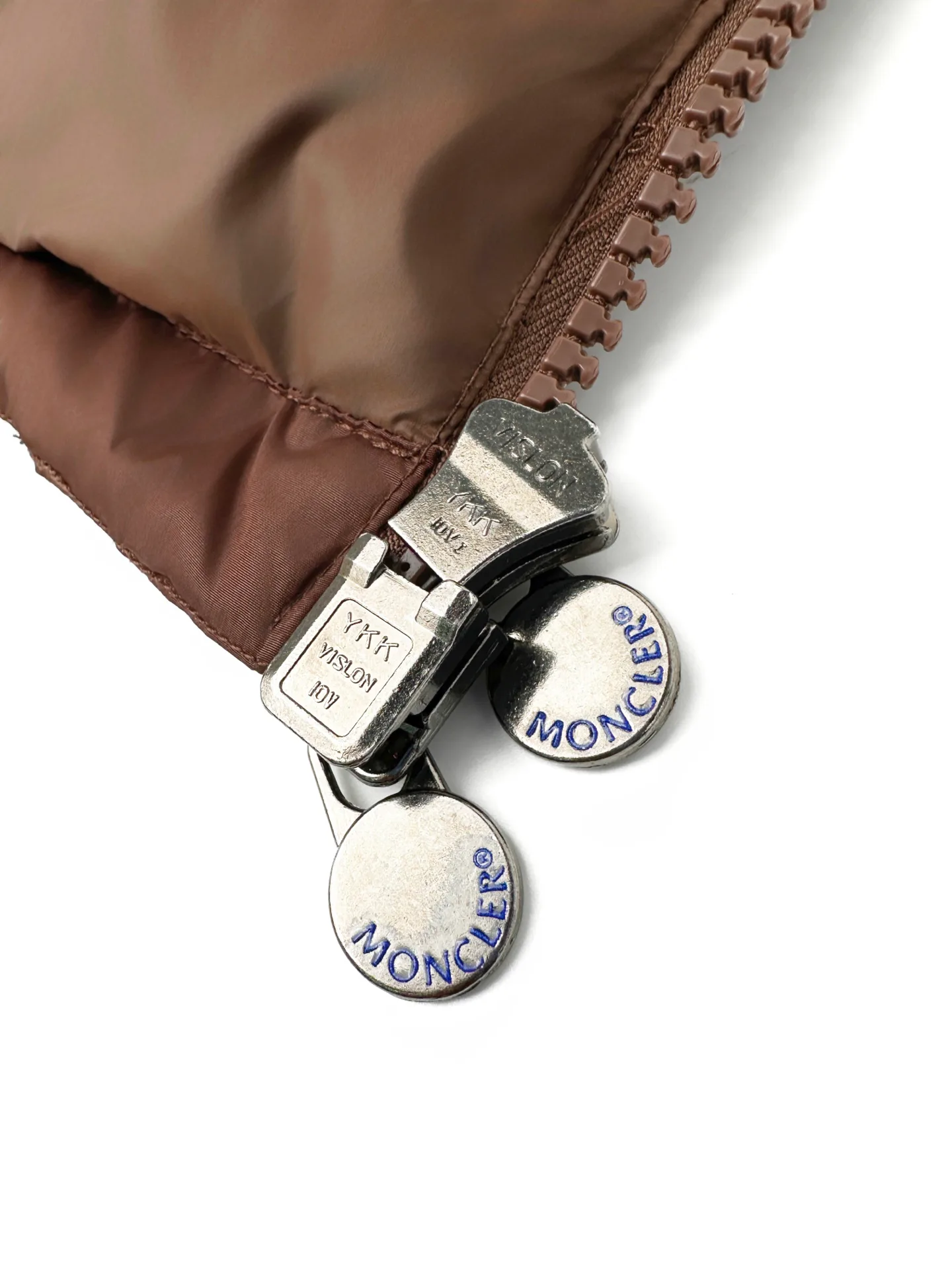 Куртки И Пуховики Женские Moncler 19502990