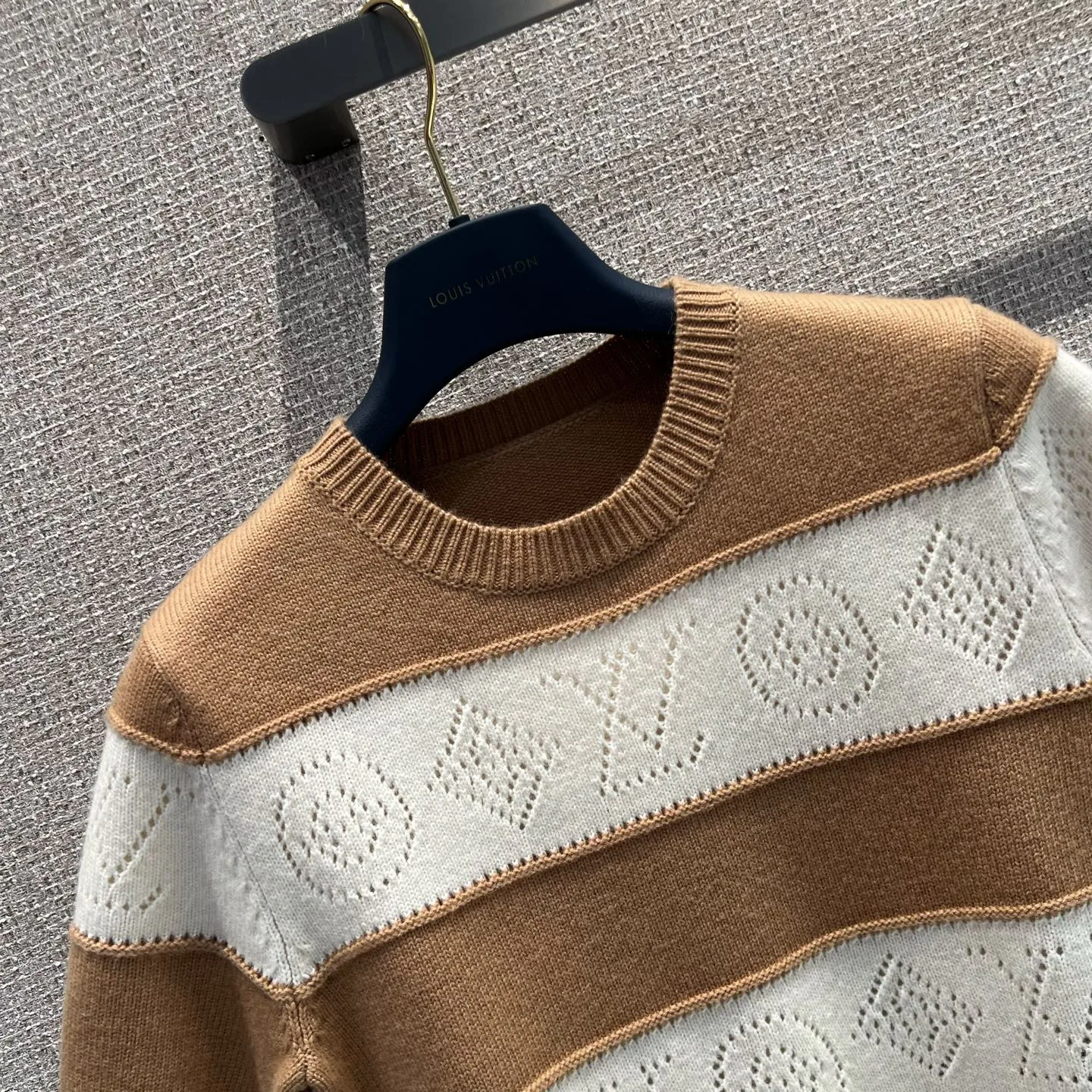 Топы Женские Louis Vuitton 12813513