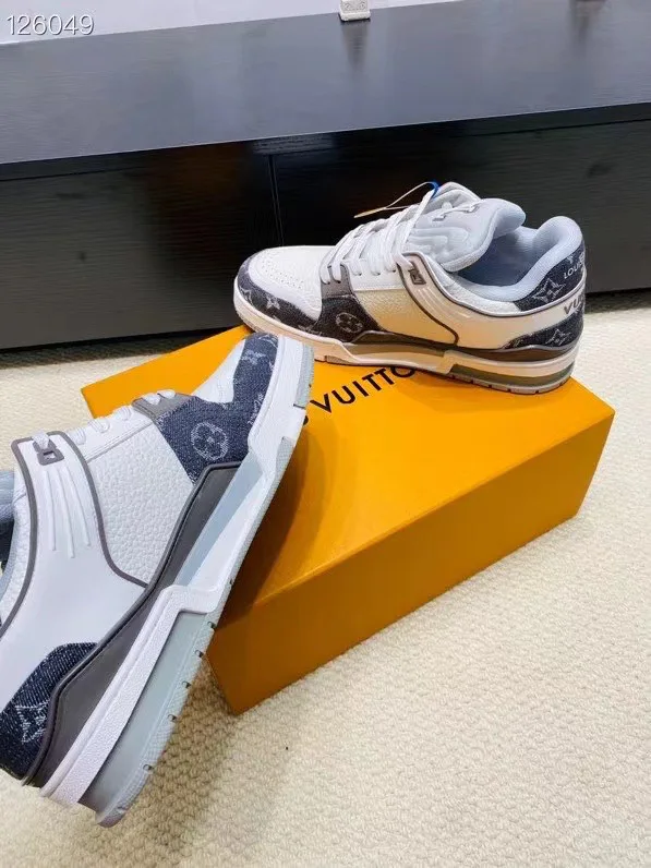 Кроссовки Женские Louis Vuitton 311304