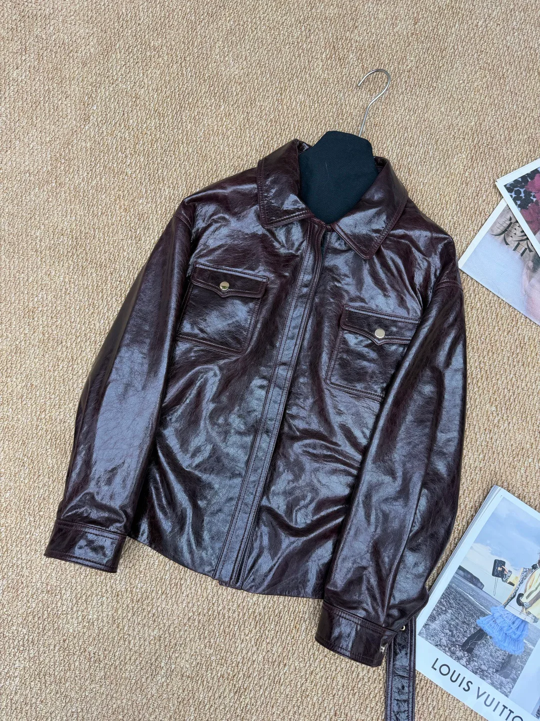 Кожаные Куртки И Дублёнки Женские Saint Laurent 13272383