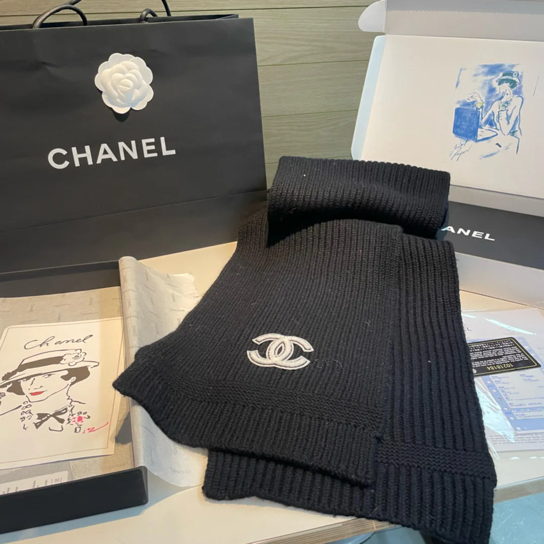 Шарфы Chanel 5426
