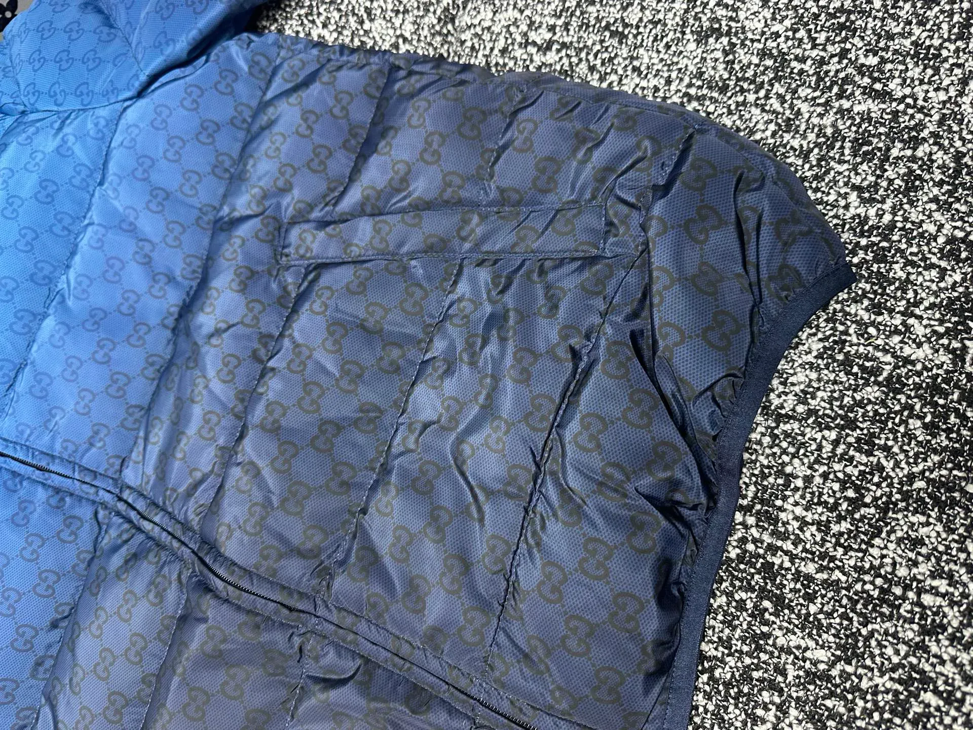 Куртки Женские Gucci 412853