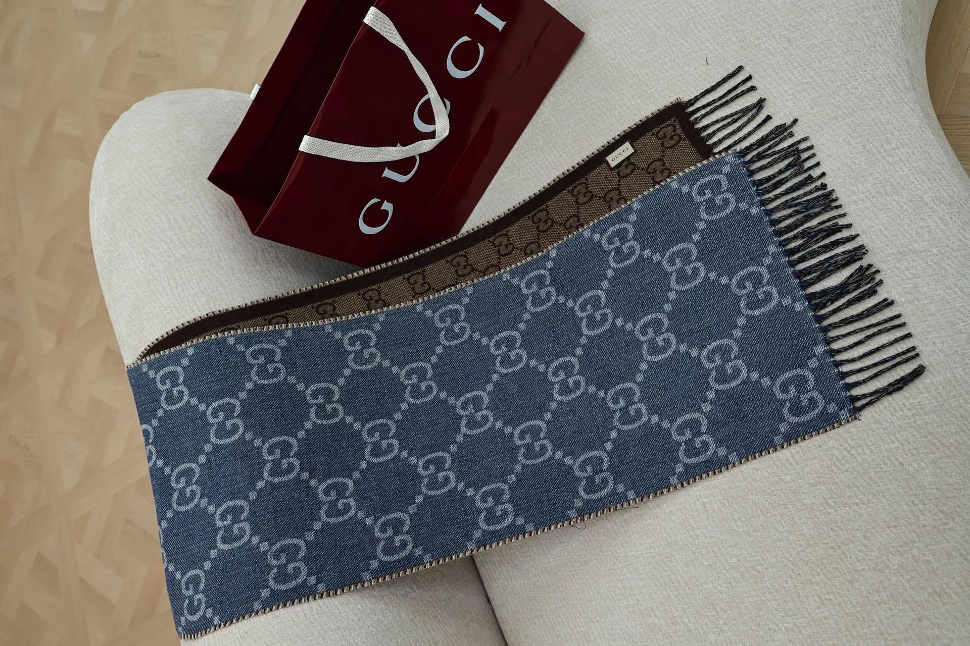 Шарфы Gucci 1674473