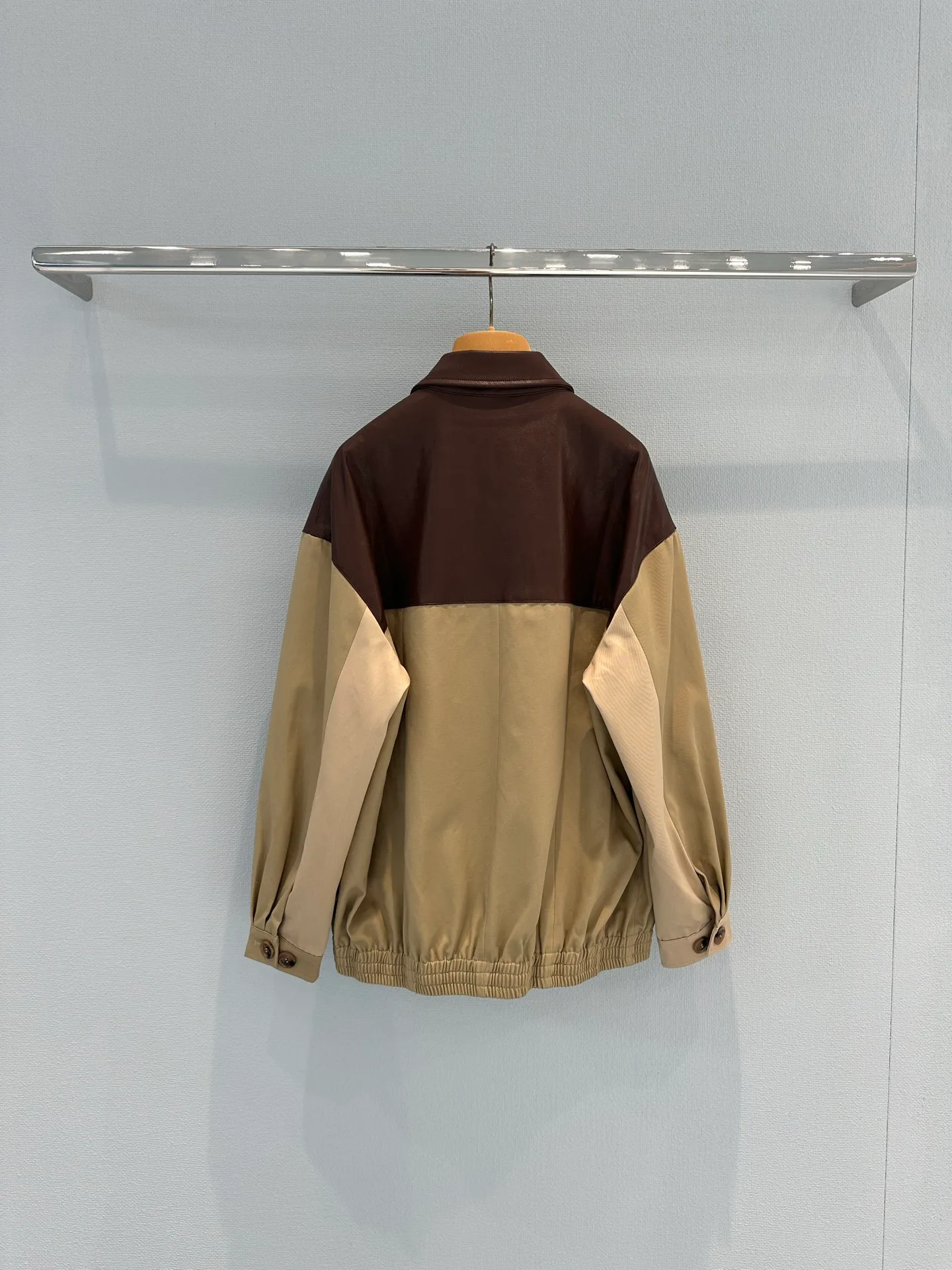 Куртки И Пуховики Женские Miu Miu 18714492
