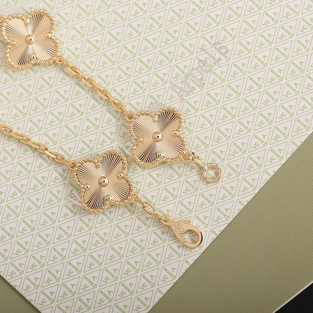 Бижутерия Van Cleef & Arpels 99359