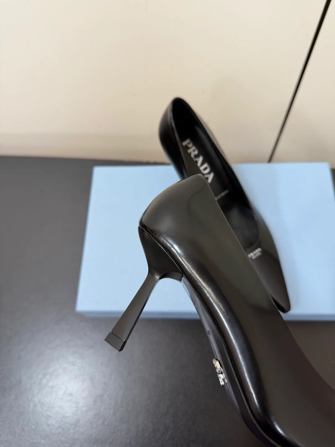 Туфли Женские Prada 17456126