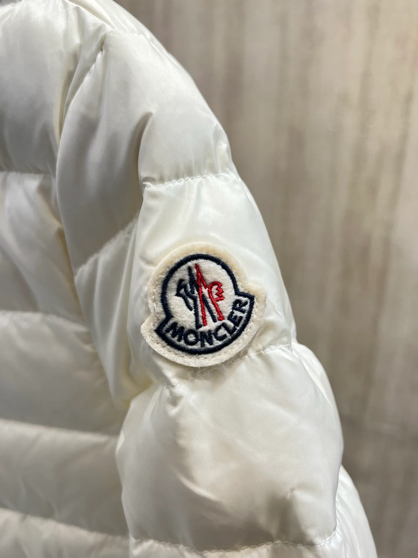 Куртки И Пуховики Женские Moncler 18212697