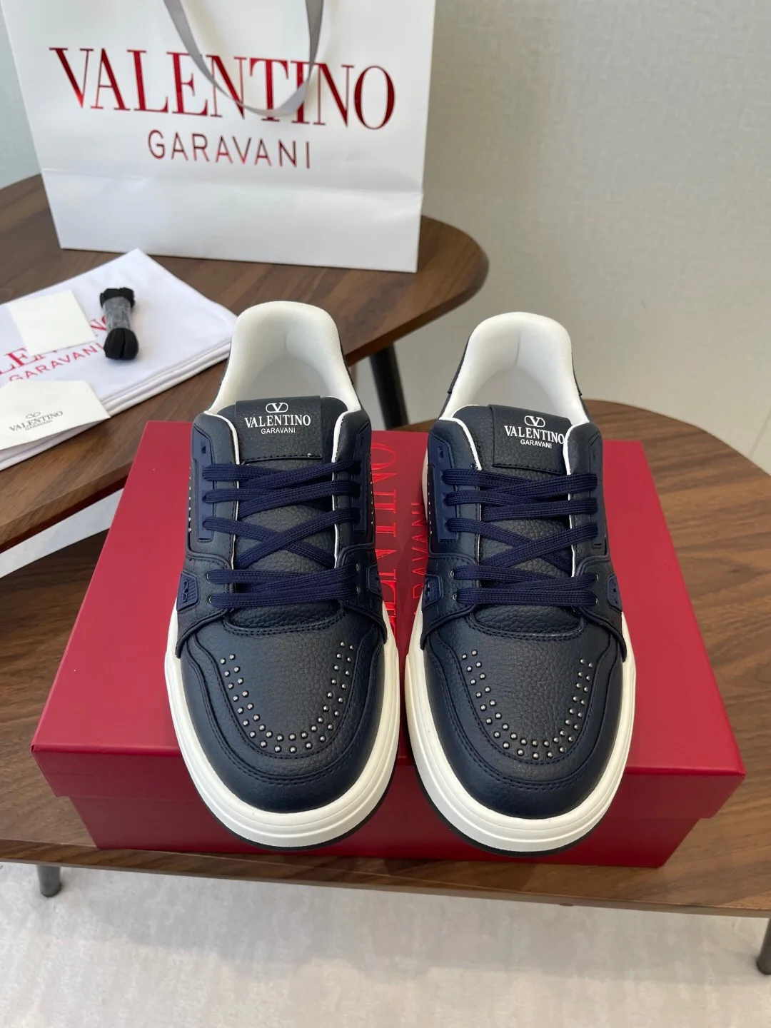 Кроссовки Женские Valentino 11446620