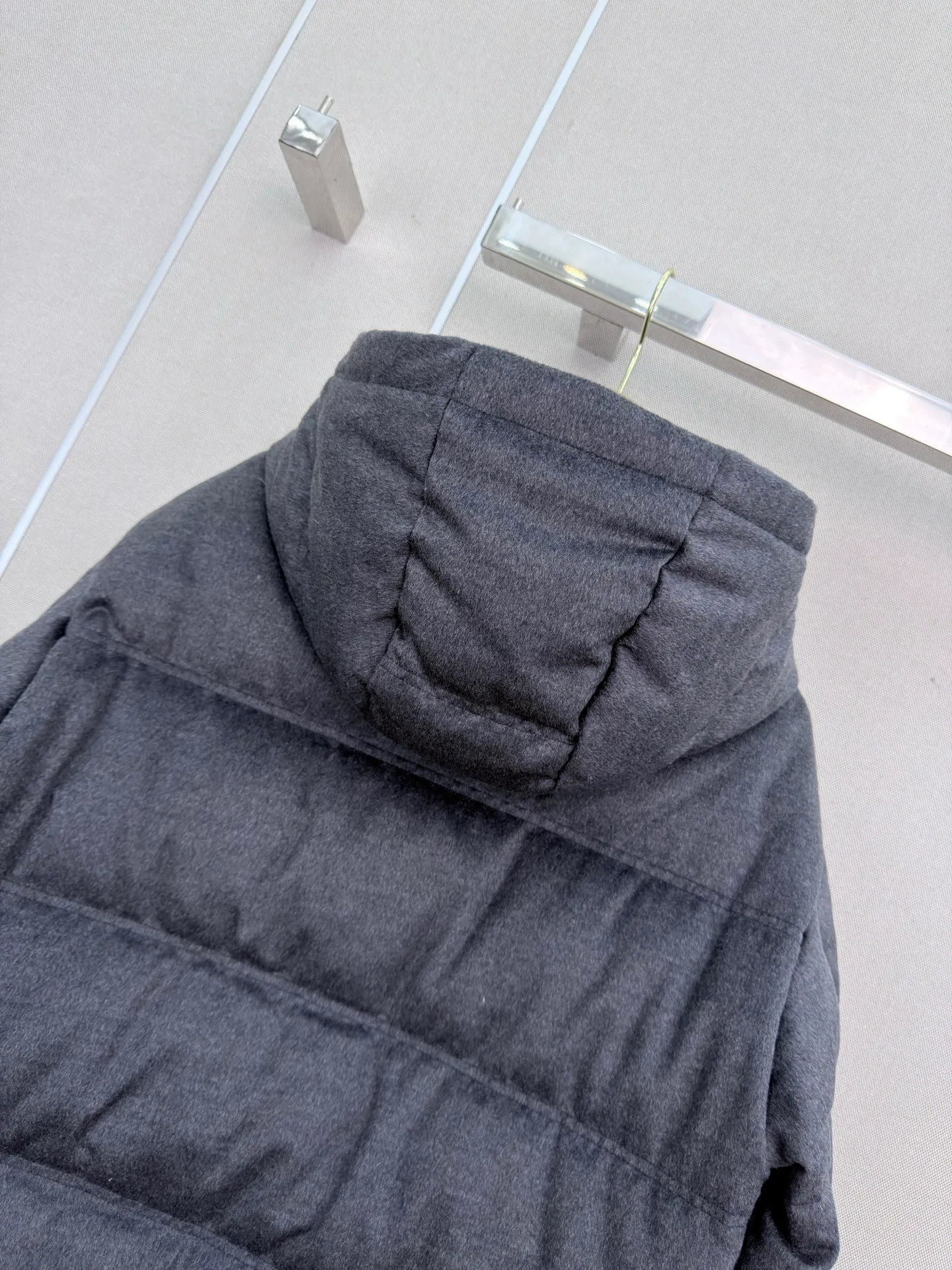 Куртки И Пуховики Женские Brunello Cucinelli 18407987