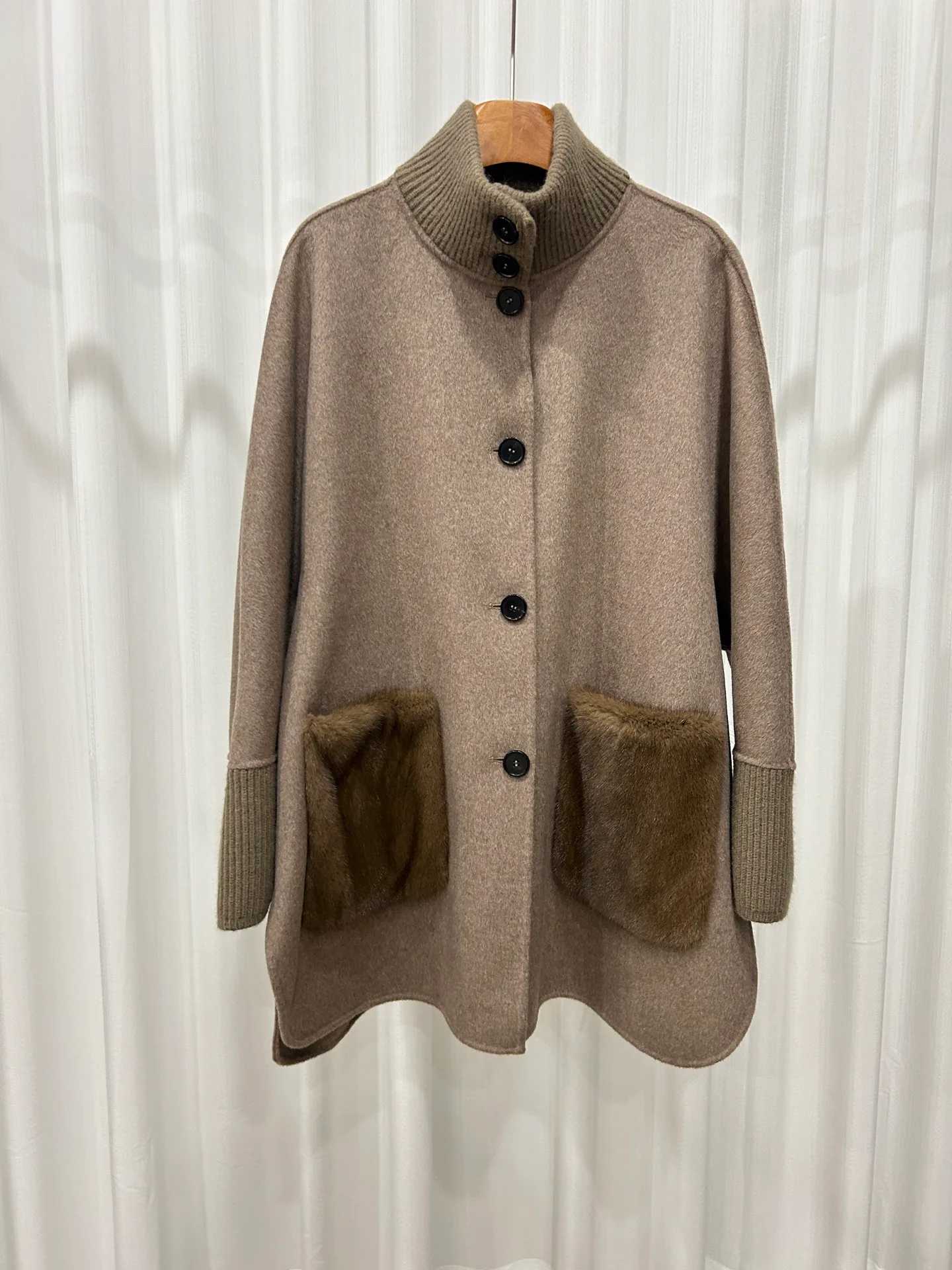 Пальто Женские Loro Piana 18671310