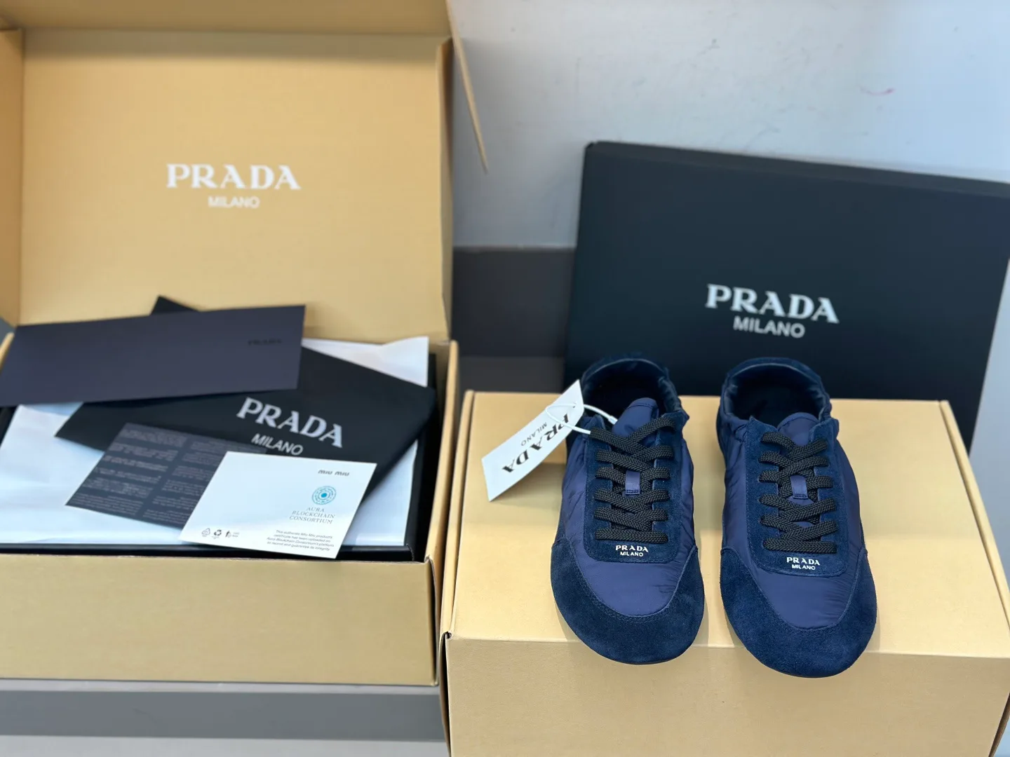 Кроссовки Женские Prada 11152985