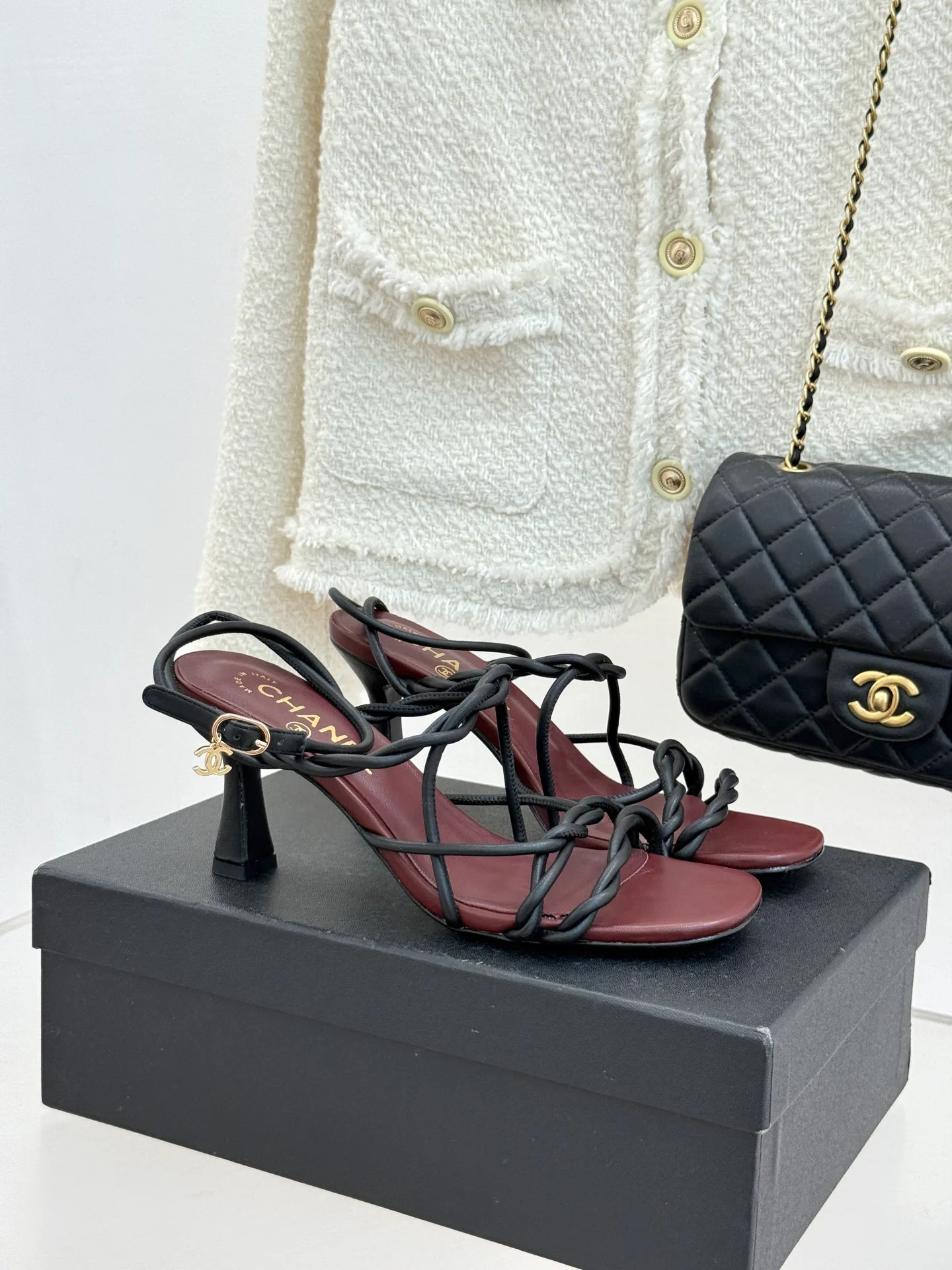 Босоножки Женские Chanel 11809056