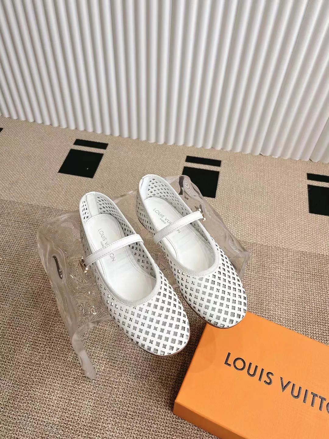 Балетки Женские Louis Vuitton 22085