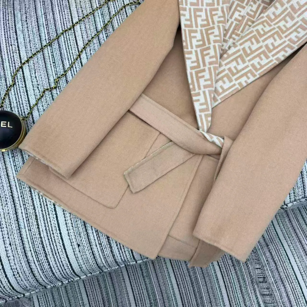 Пальто Женские Fendi 4551788