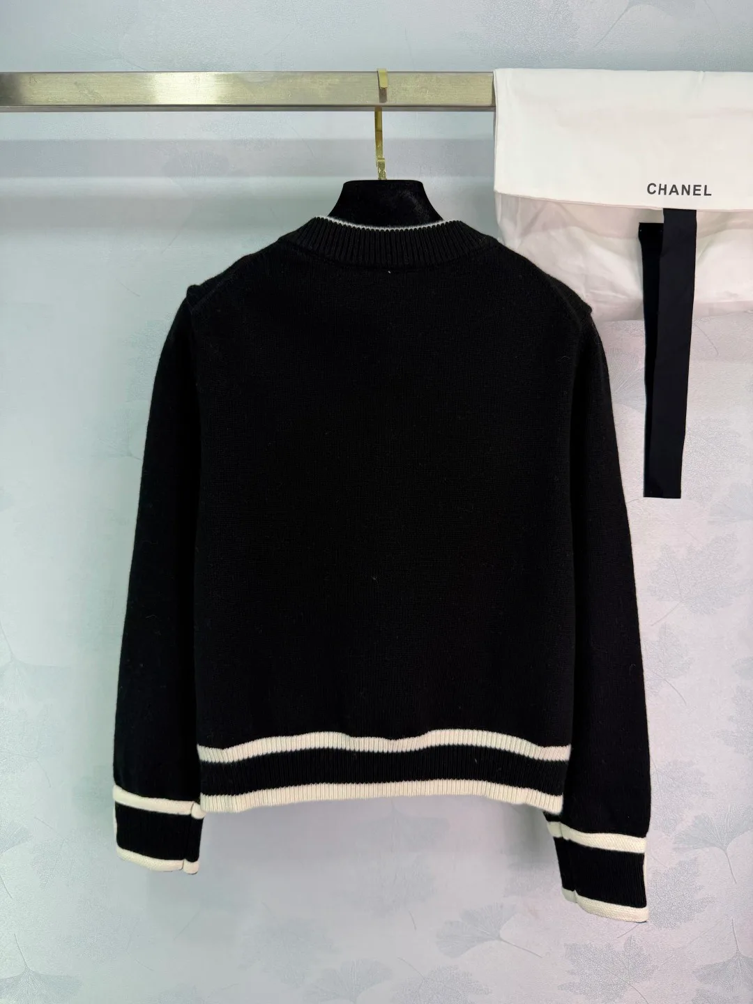 Джемперы И Свитеры Женские Chanel 11744411