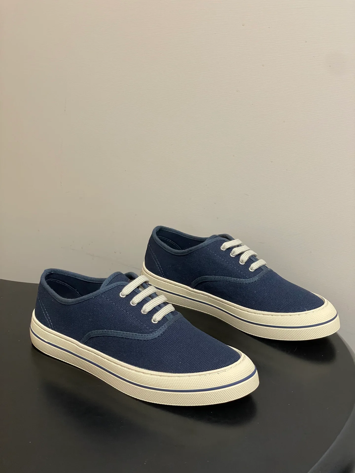Кроссовки Женские Loro Piana 11680083
