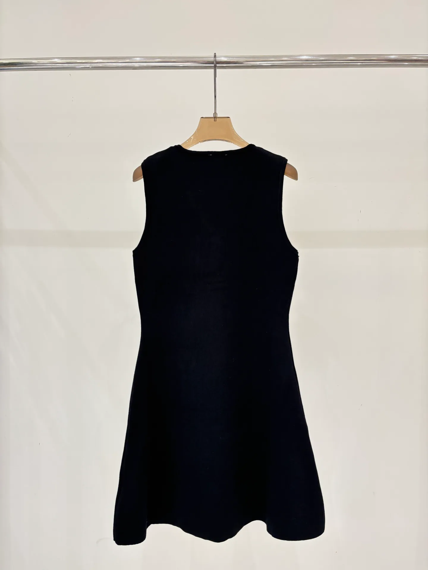 Платья Женские Chanel 11594744