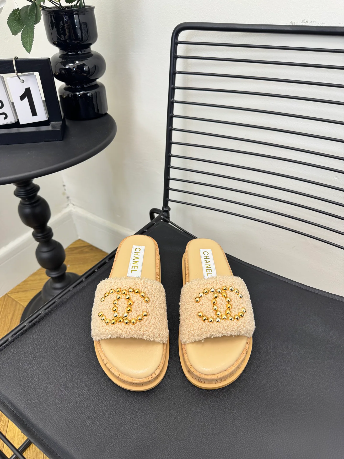 Сандалии Женские Chanel 12156495