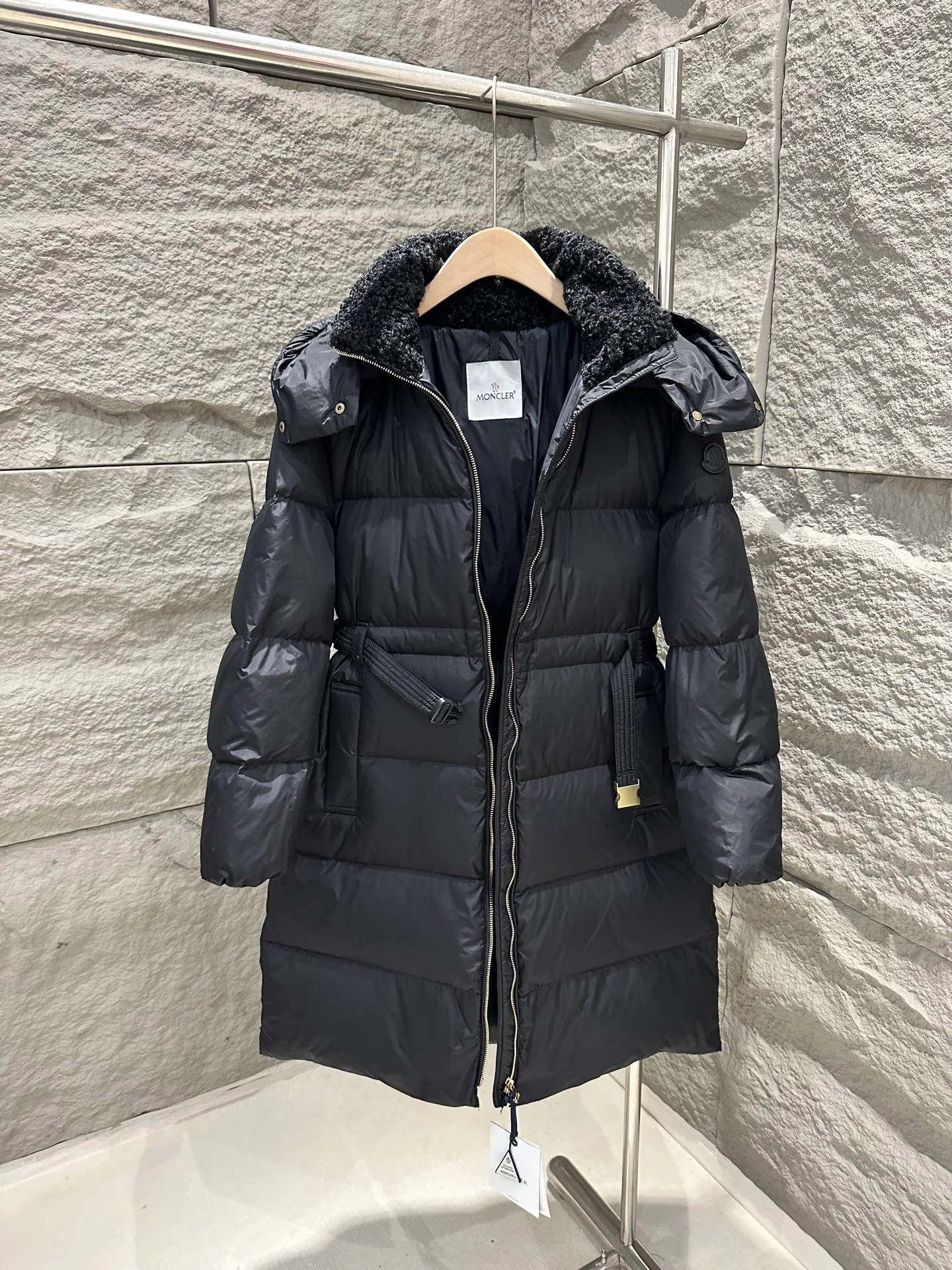Куртки И Пуховики Женские Moncler 18609643
