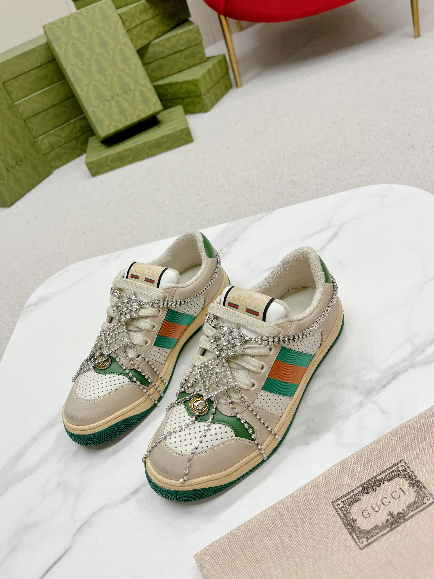 Кроссовки Женские Gucci 4784263