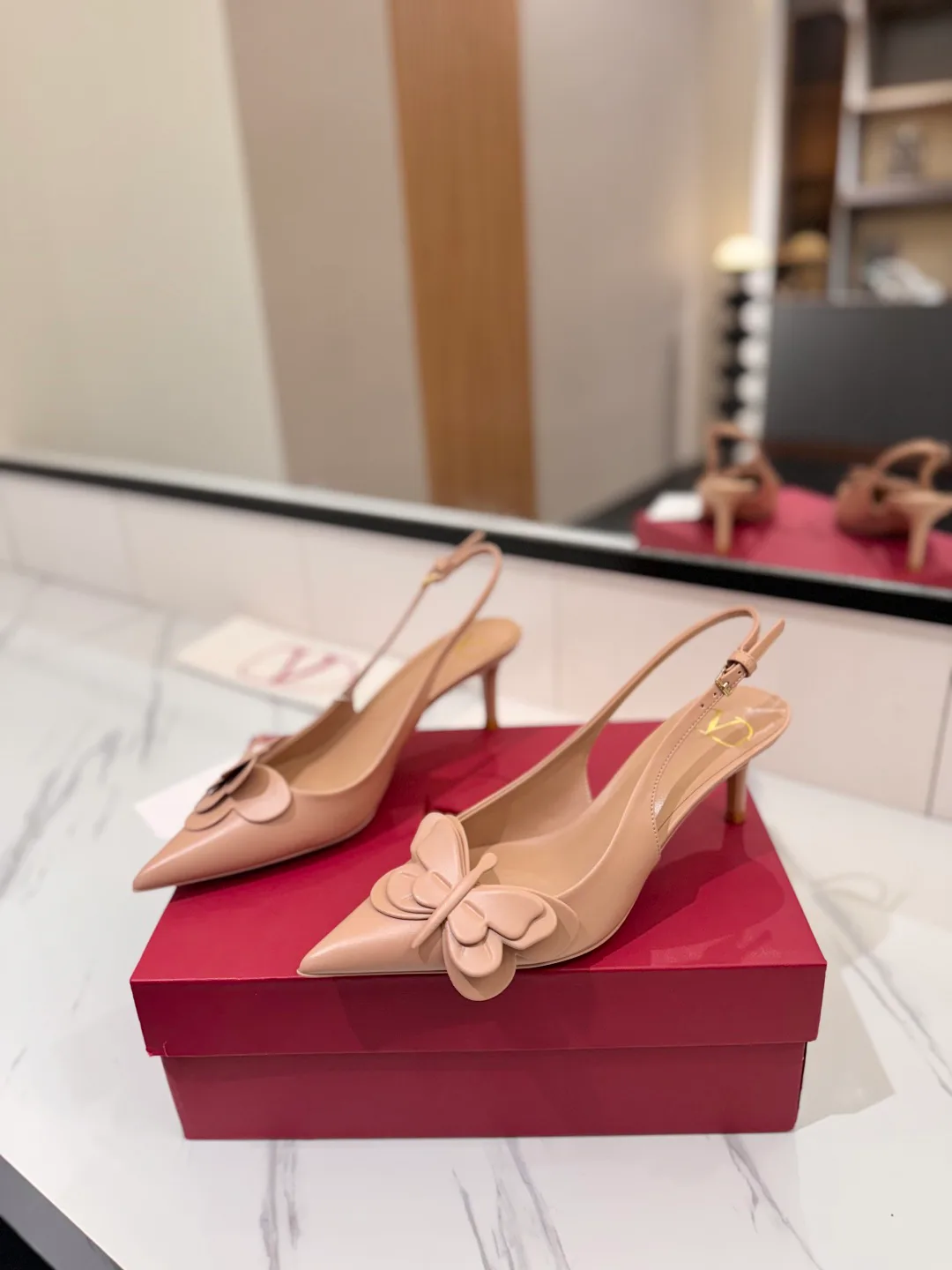Босоножки Женские Valentino 11683027