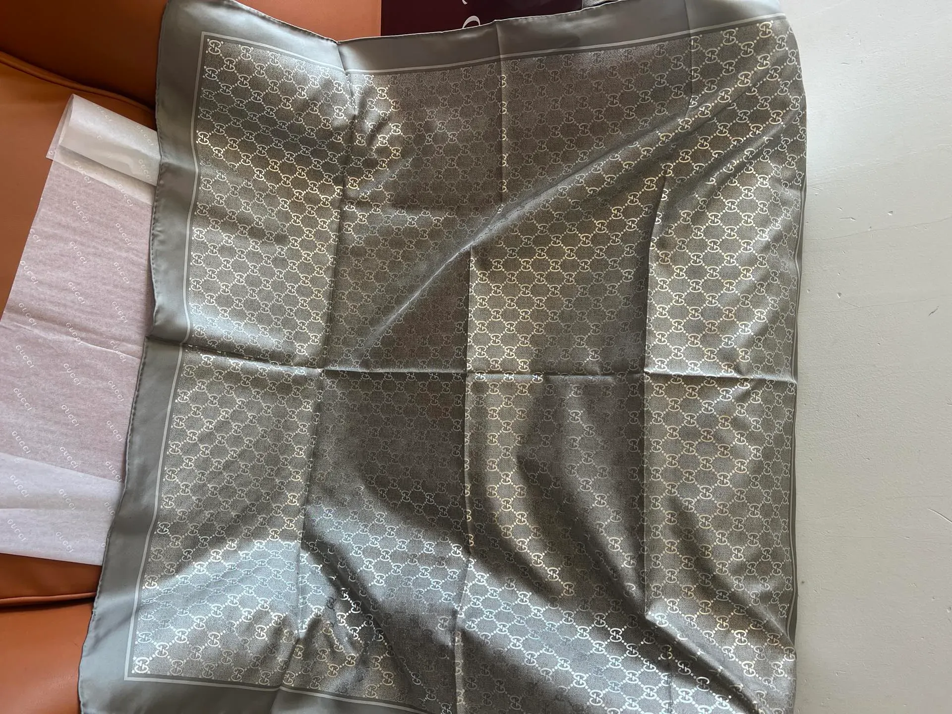 Платки Gucci 859929