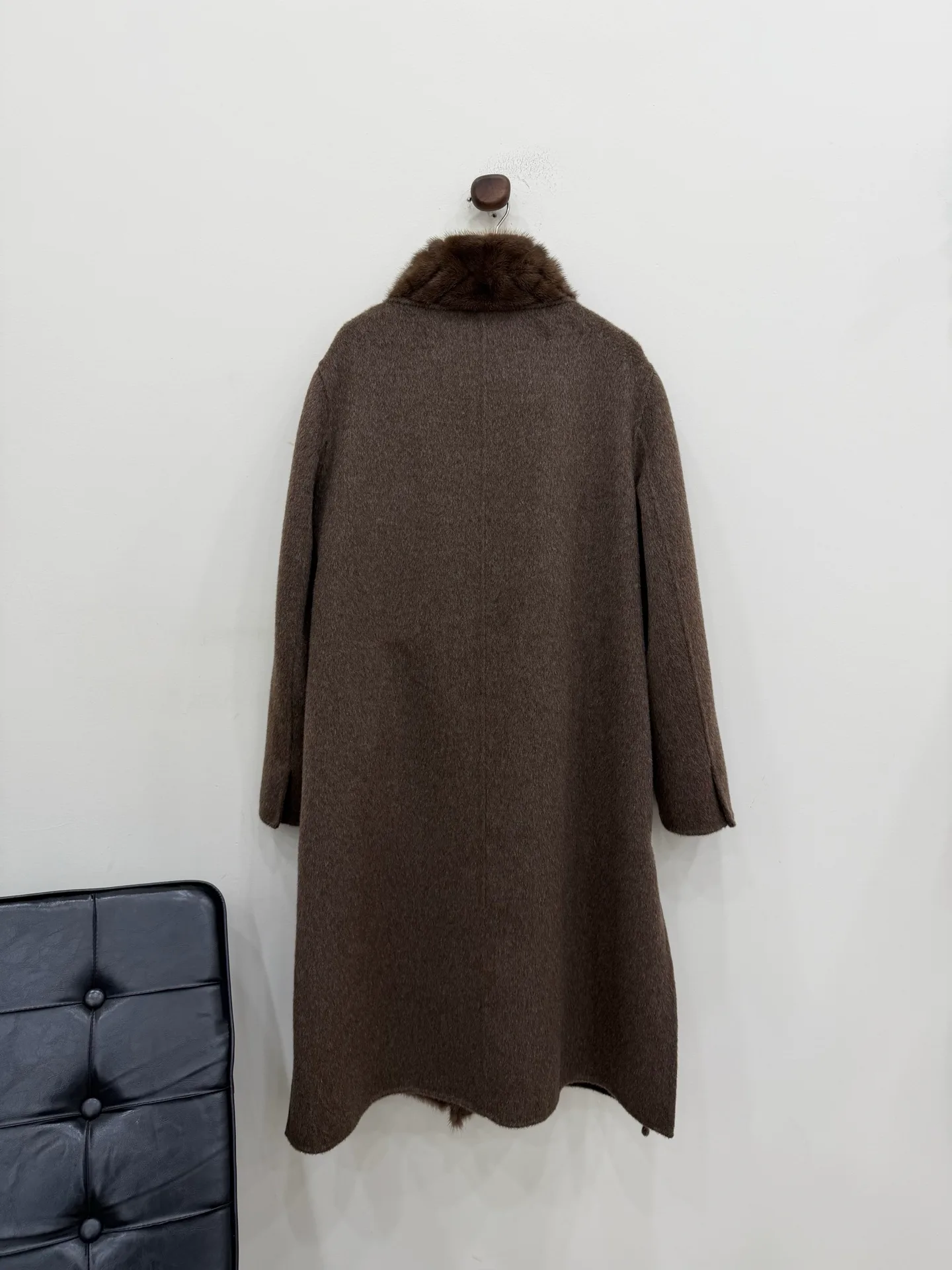 Пальто Женские Loro Piana 18277660