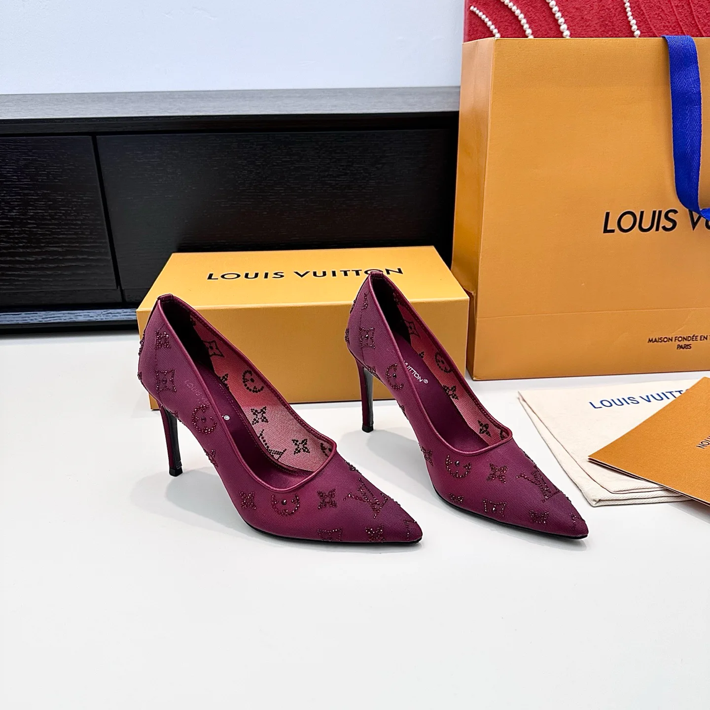 Туфли Женские Louis Vuitton 11419706